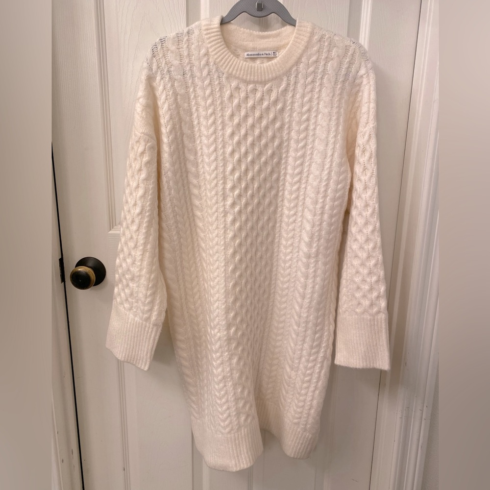 Abercrombie & fitch sweater dress size medium